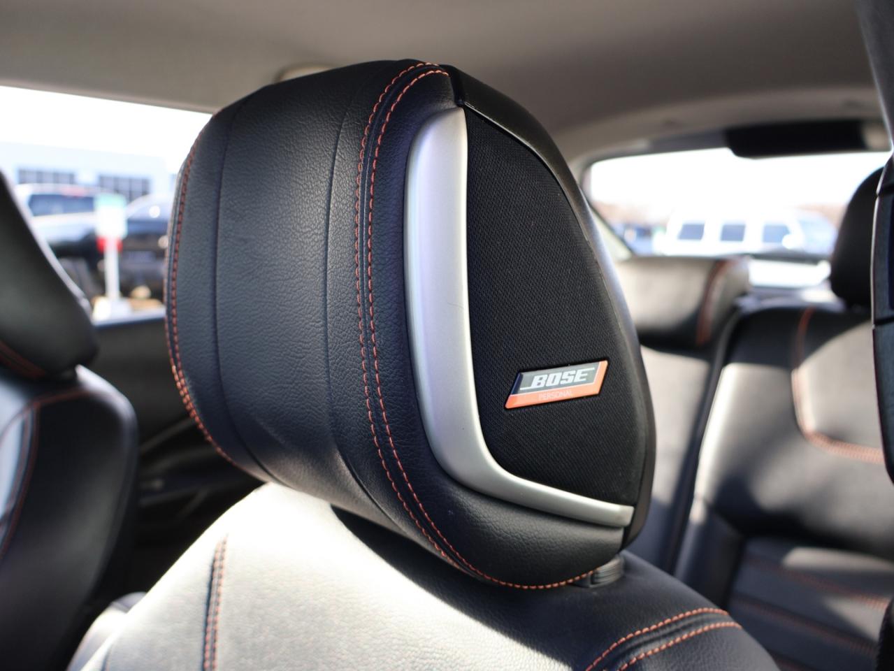 2019 Nissan Kicks SR CERTIFIED *ACCIDENT FREE*NOSSAN MAINTAIN* CAMERA BLUETOOTH LEATHER HEATED SEATS CRUISE ALLOYS Photo