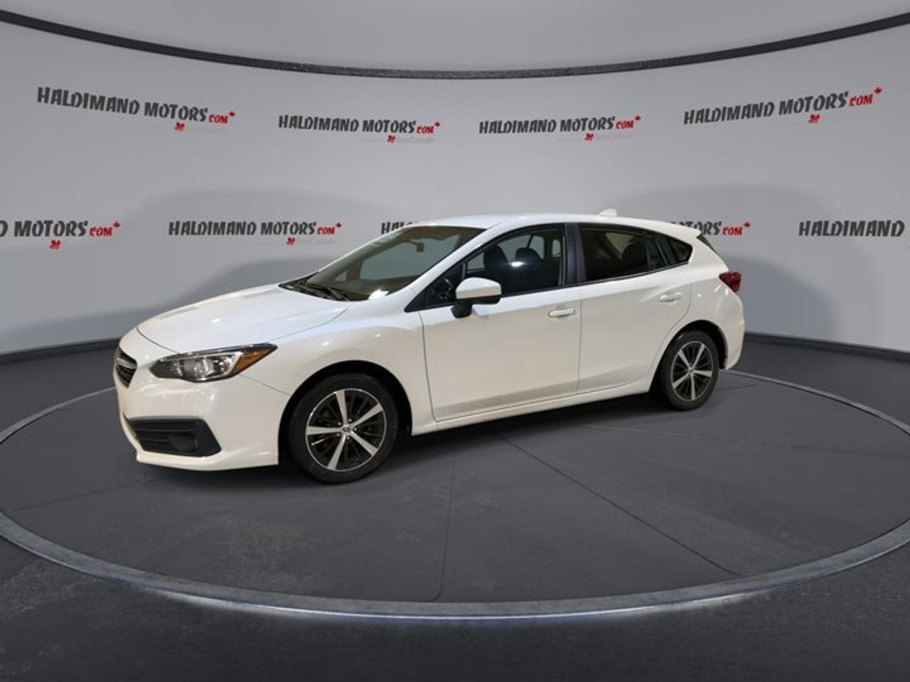 2023 Subaru Impreza Touring w/EyeSight AWD Photo3