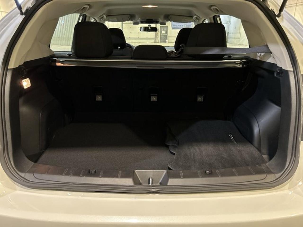 2023 Subaru Impreza Touring w/EyeSight AWD Photo