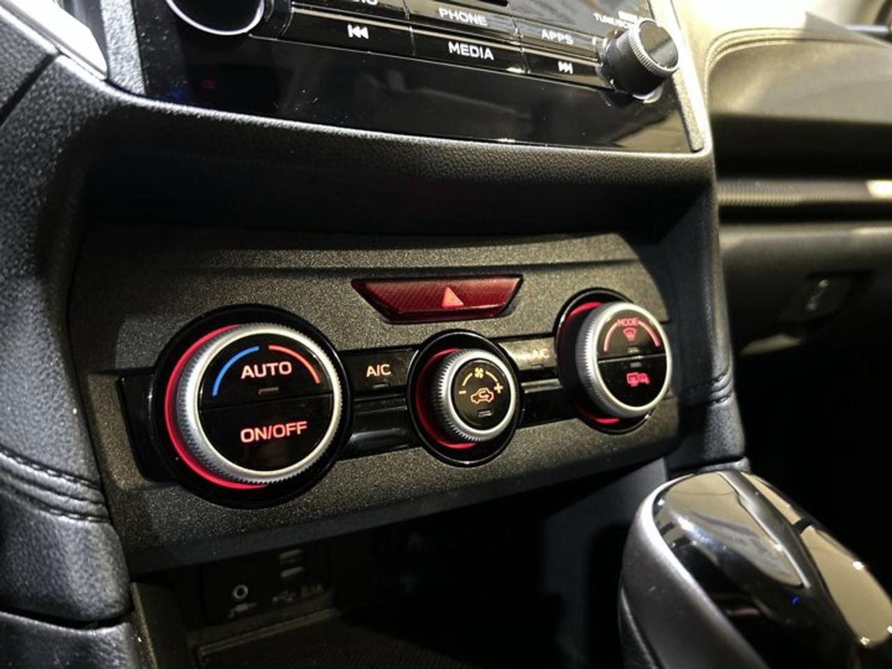 2023 Subaru Impreza Touring w/EyeSight AWD Photo