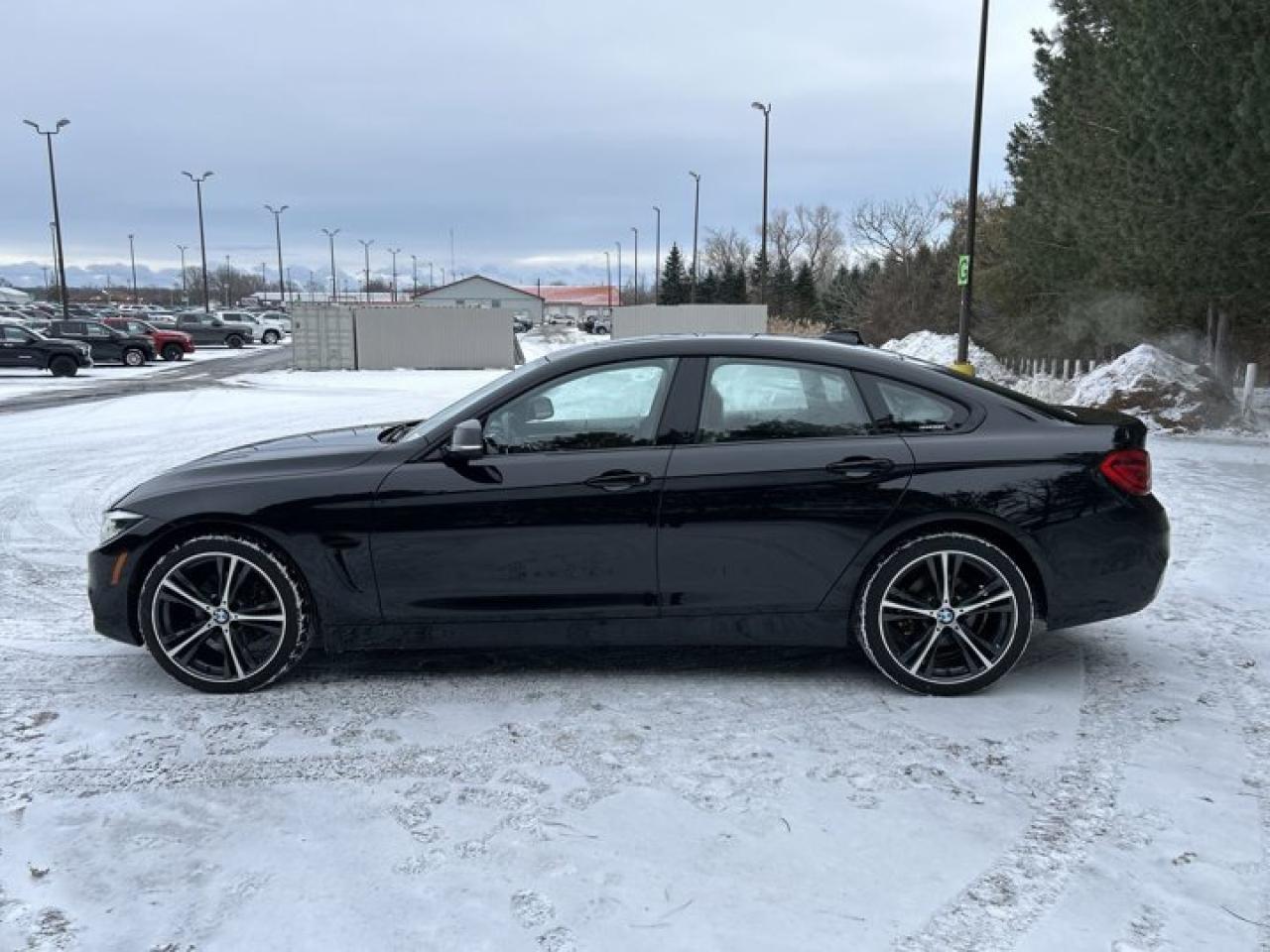 2018 BMW 4 Series 430i xDrive | Sunroof | Heated Seats | Leather Seats Photo
