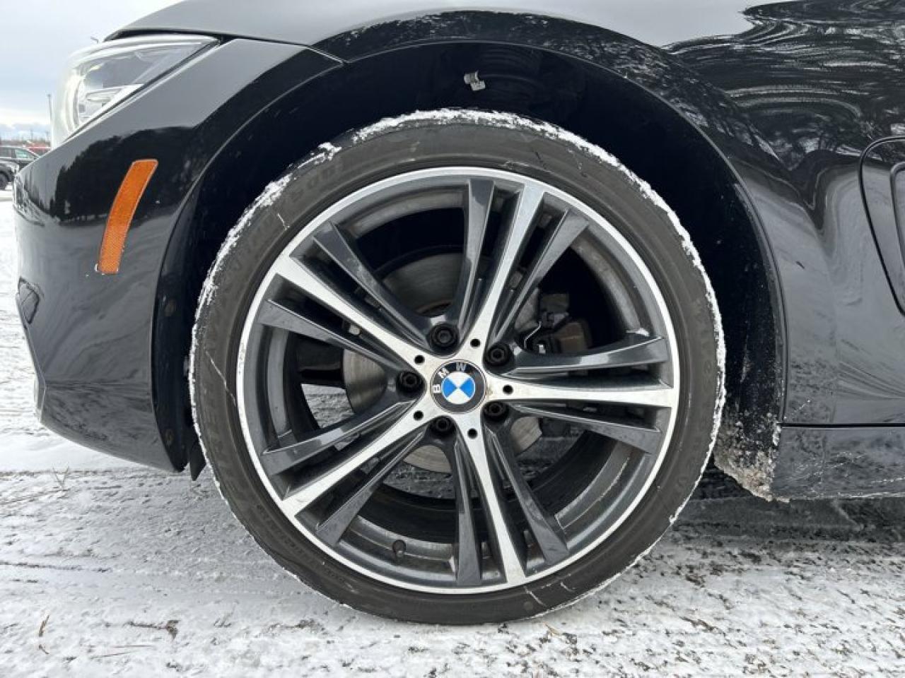 2018 BMW 4 Series 430i xDrive | Sunroof | Heated Seats | Leather Seats Photo