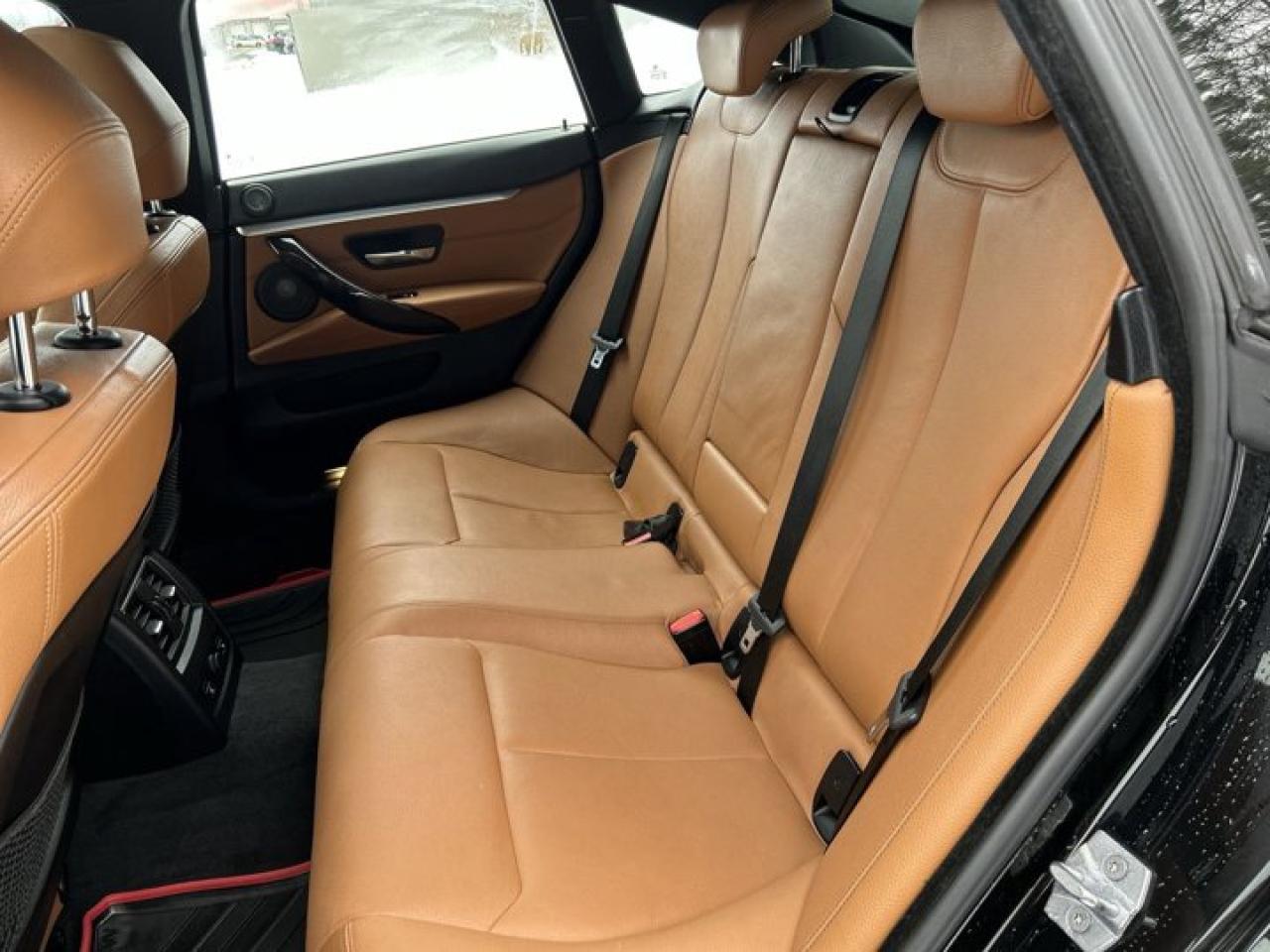 2018 BMW 4 Series 430i xDrive | Sunroof | Heated Seats | Leather Seats Photo