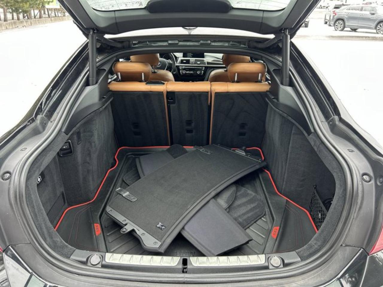 2018 BMW 4 Series 430i xDrive | Sunroof | Heated Seats | Leather Seats Photo