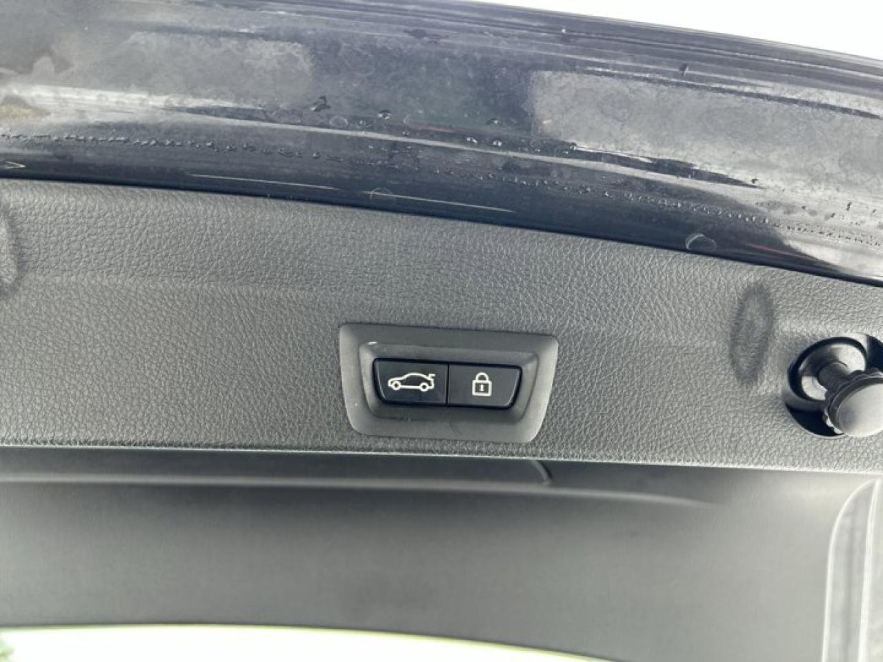 2018 BMW 4 Series 430i xDrive | Sunroof | Heated Seats | Leather Seats Photo