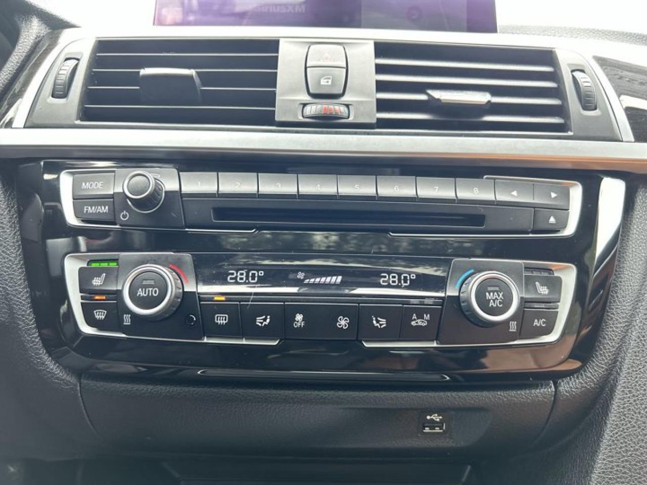 2018 BMW 4 Series 430i xDrive | Sunroof | Heated Seats | Leather Seats Photo