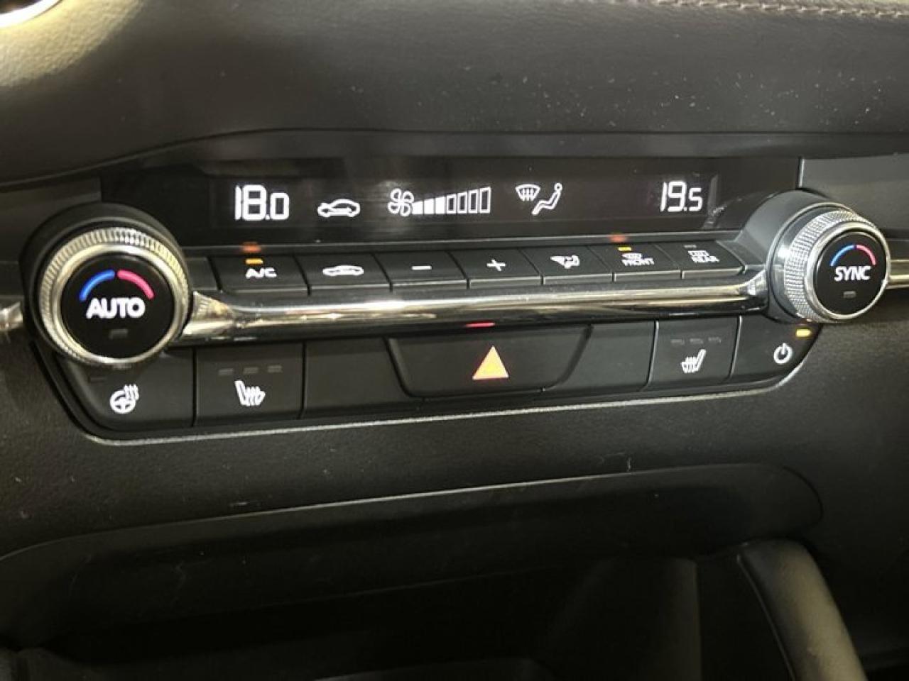 2024 Mazda MAZDA3 Sport GT Auto FWD Photo