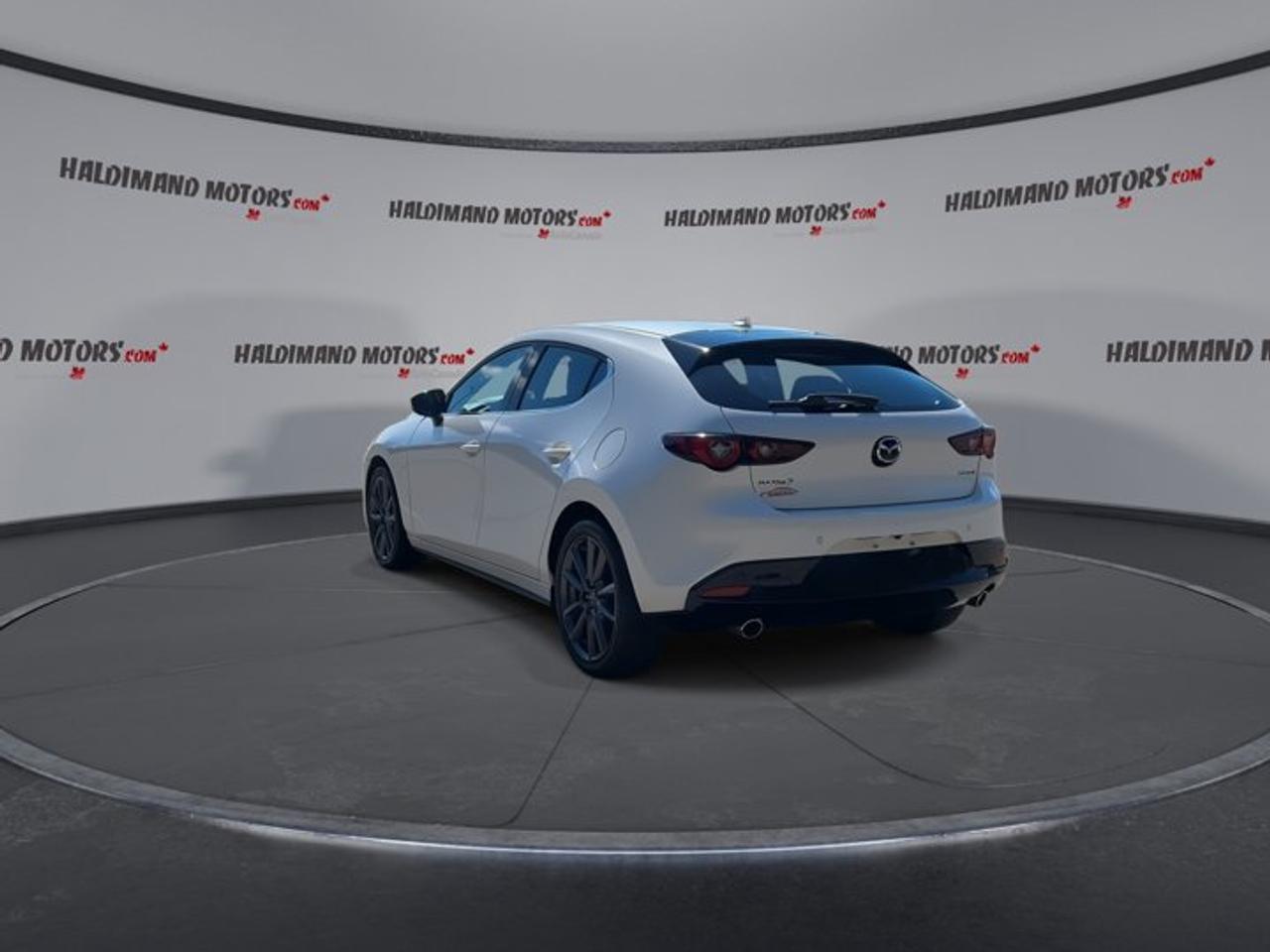 2024 Mazda MAZDA3 Sport GT | Leather Seats | Heated Steering Wheel Photo