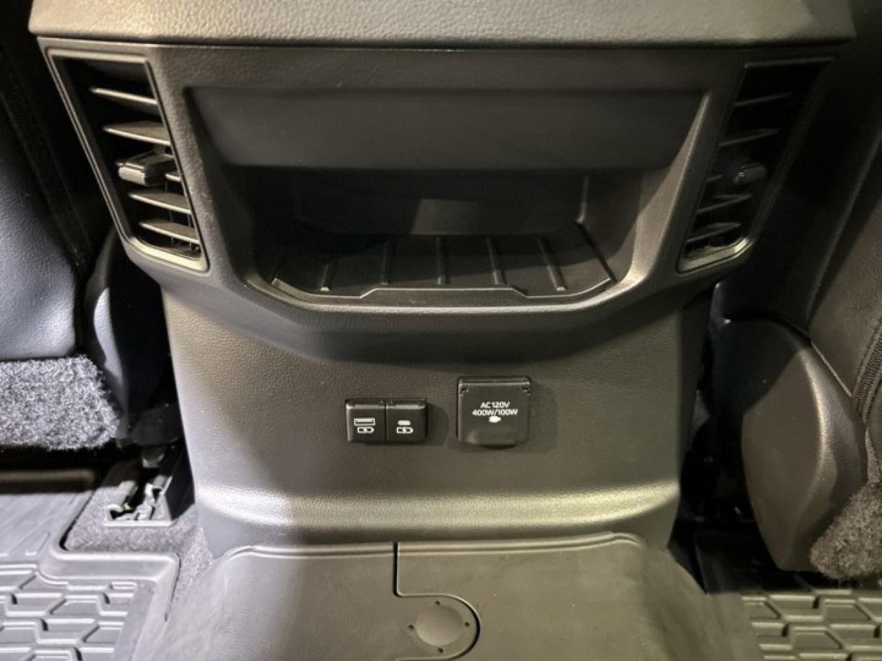 2022 Toyota Tundra Limited TRD OFF ROAD CrewMax 4x4 6.5ft box Photo