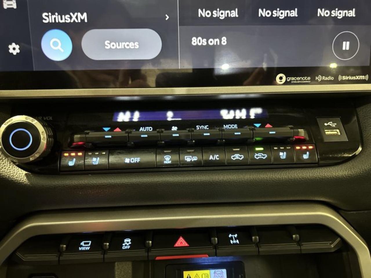 2022 Toyota Tundra Limited TRD OFF ROAD CrewMax 4x4 6.5ft box Photo