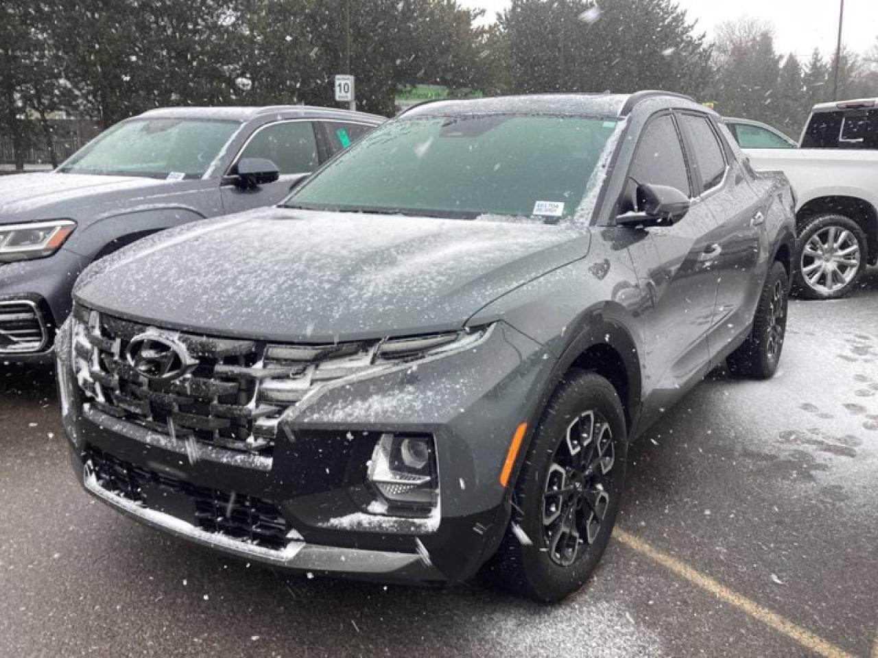 2022 Hyundai Santa Cruz Preferred | Remote Start | Heated Seats |  Leather Seats Photo