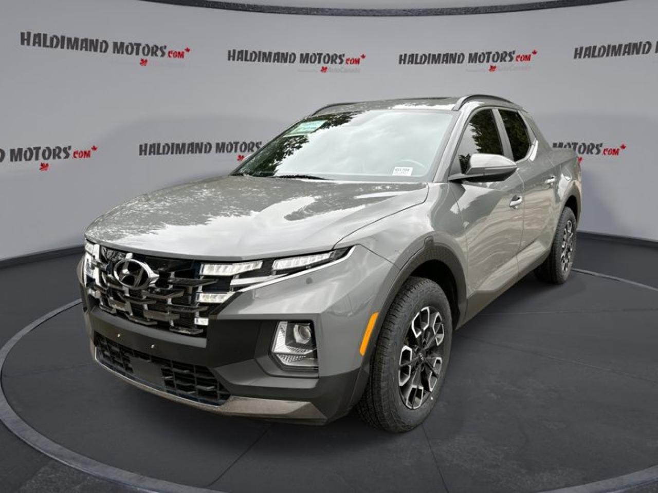 2022 Hyundai Santa Cruz Preferred | Remote Start | Heated Seats |  Leather Seats Photo