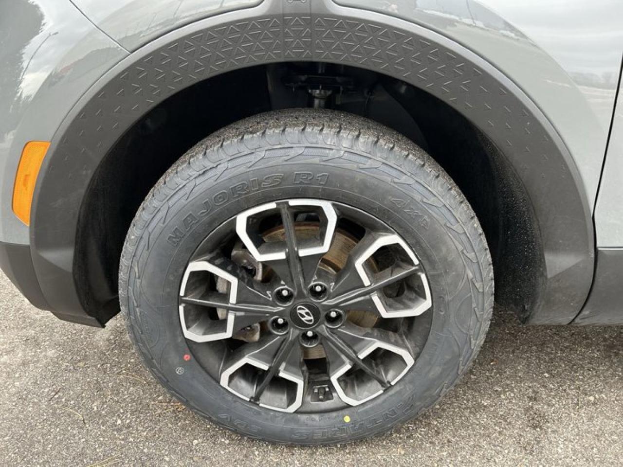 2022 Hyundai Santa Cruz Preferred | Remote Start | Heated Seats |  Leather Seats Photo