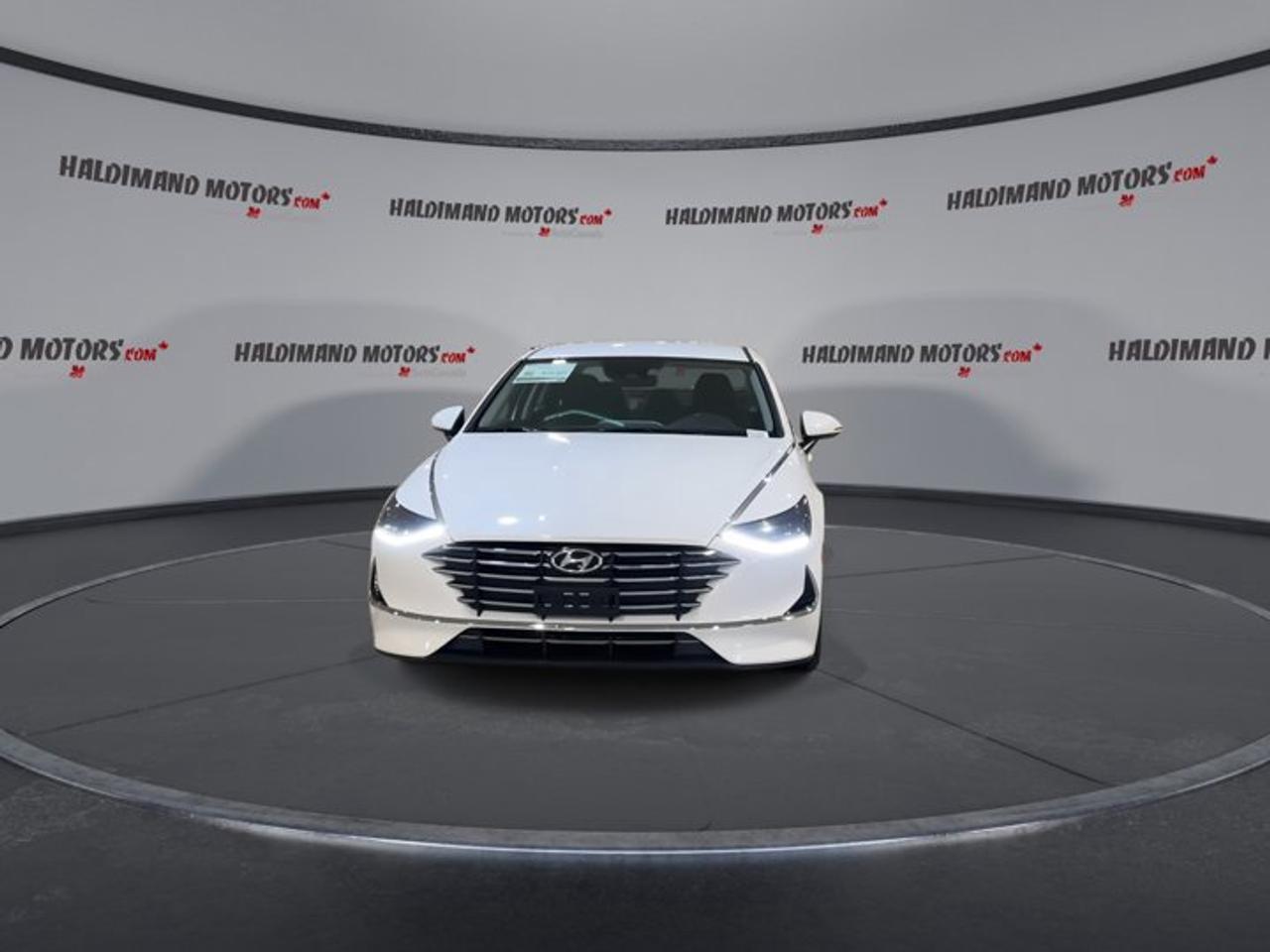 2023 Hyundai Sonata Preferred | No accidents Photo