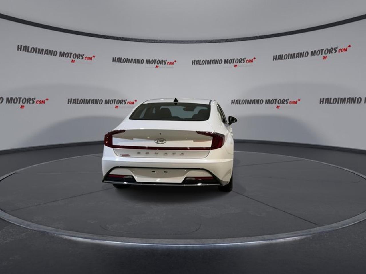 2023 Hyundai Sonata Preferred | No accidents Photo