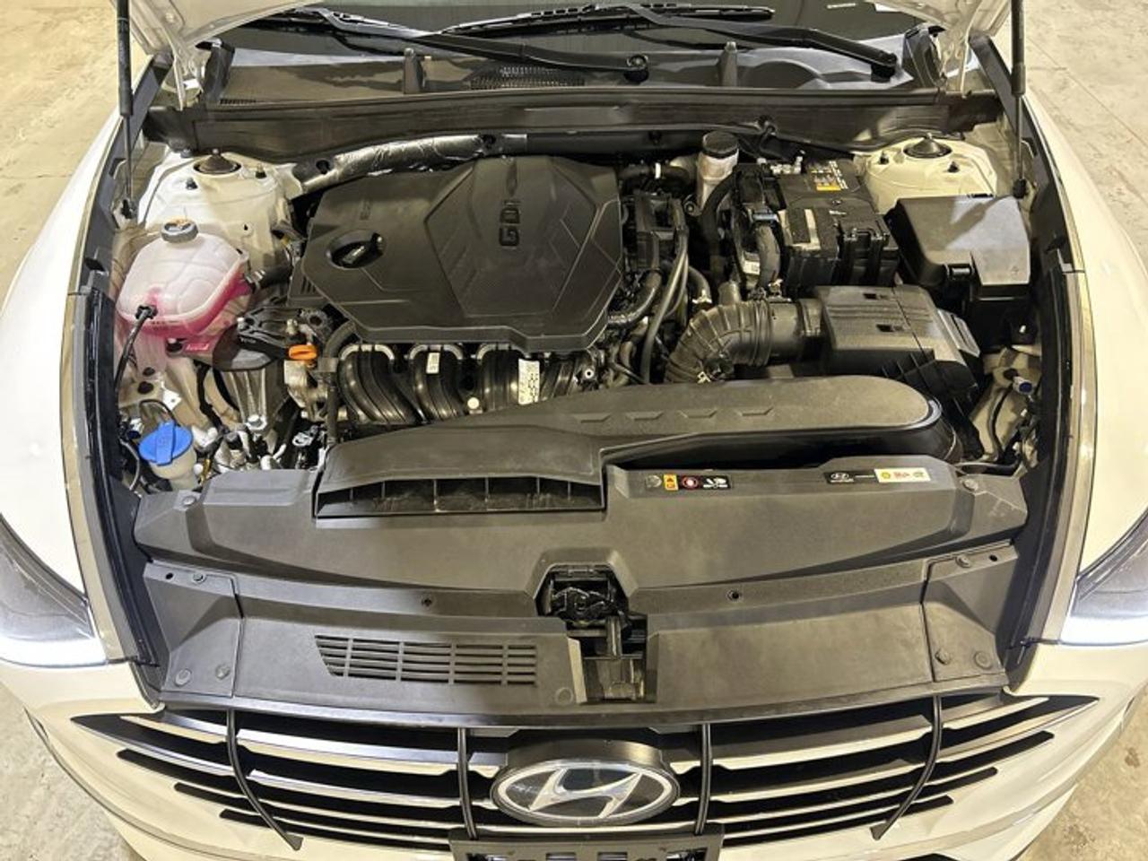 2023 Hyundai Sonata Preferred | No accidents Photo