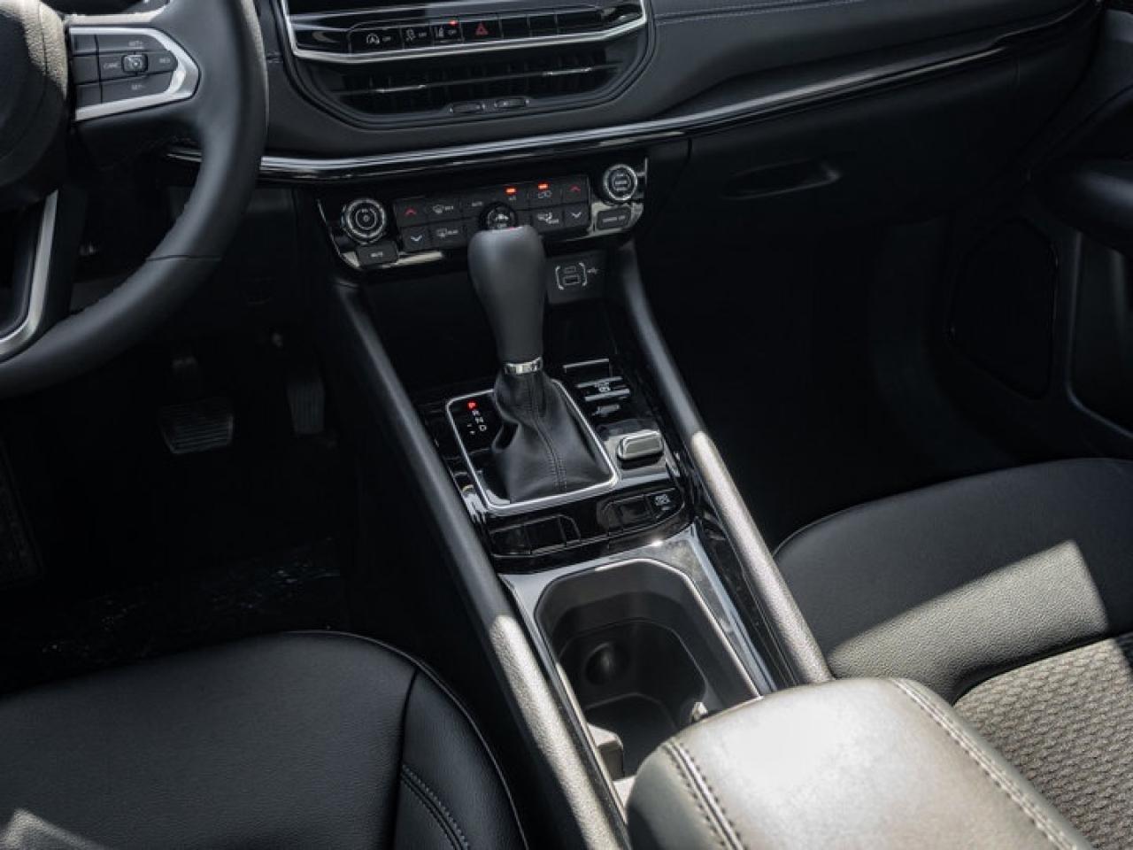 2026 Jeep Compass NORTH Photo