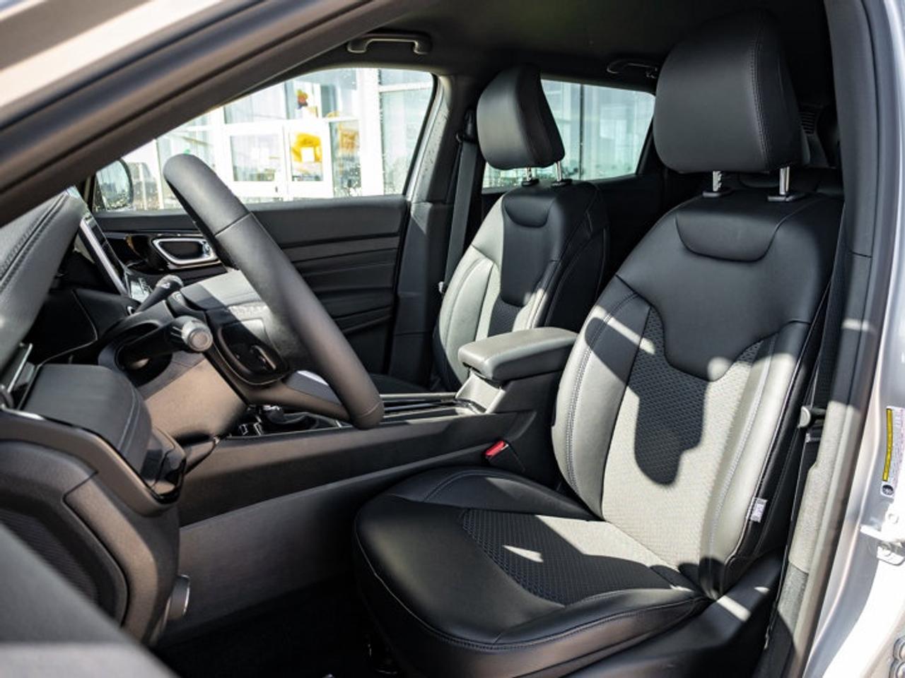 2026 Jeep Compass NORTH Photo