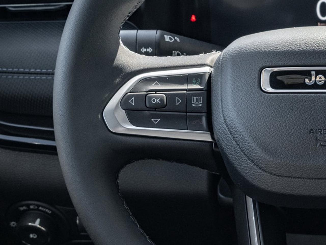 2026 Jeep Compass NORTH Photo