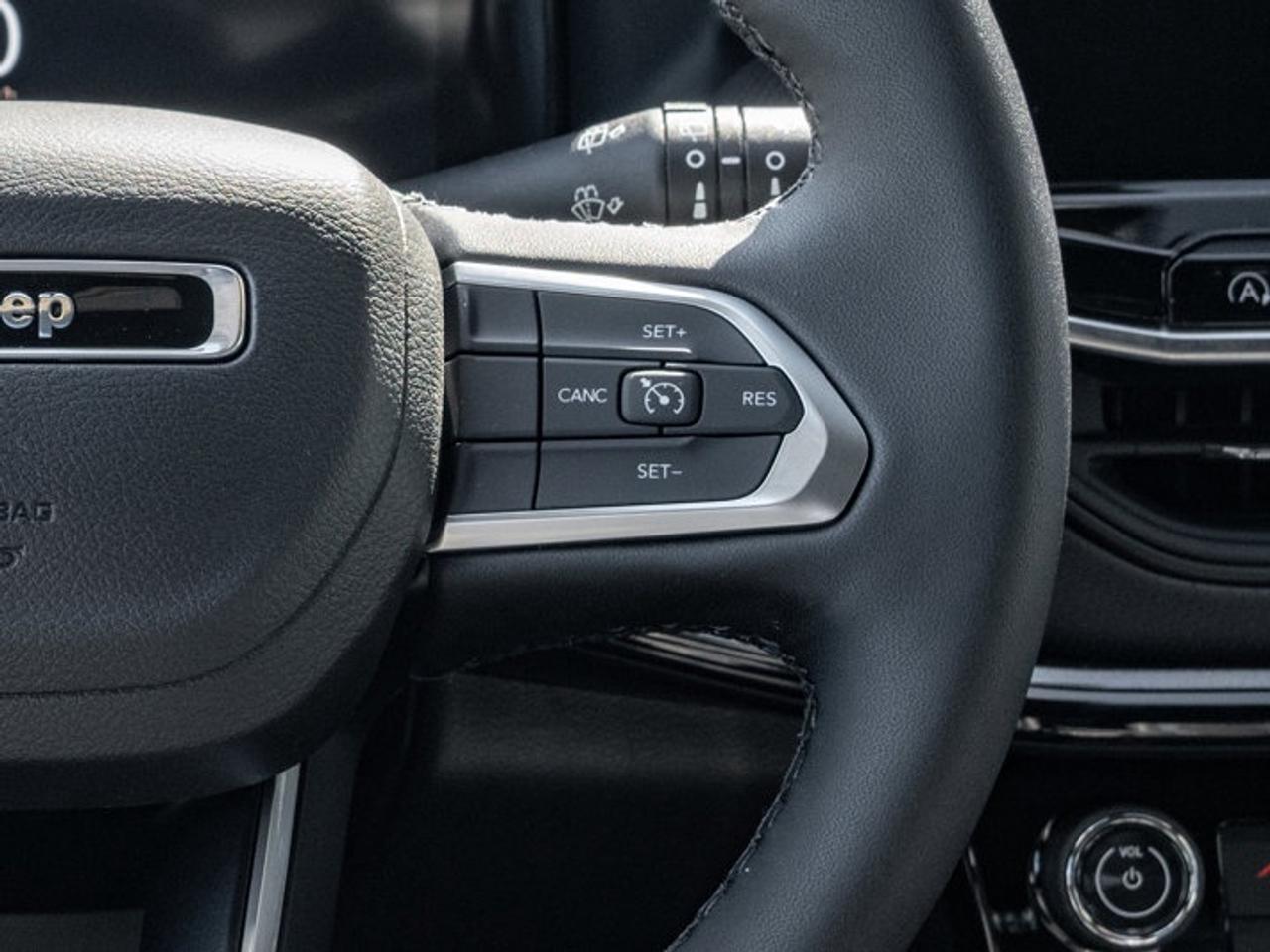 2026 Jeep Compass NORTH Photo