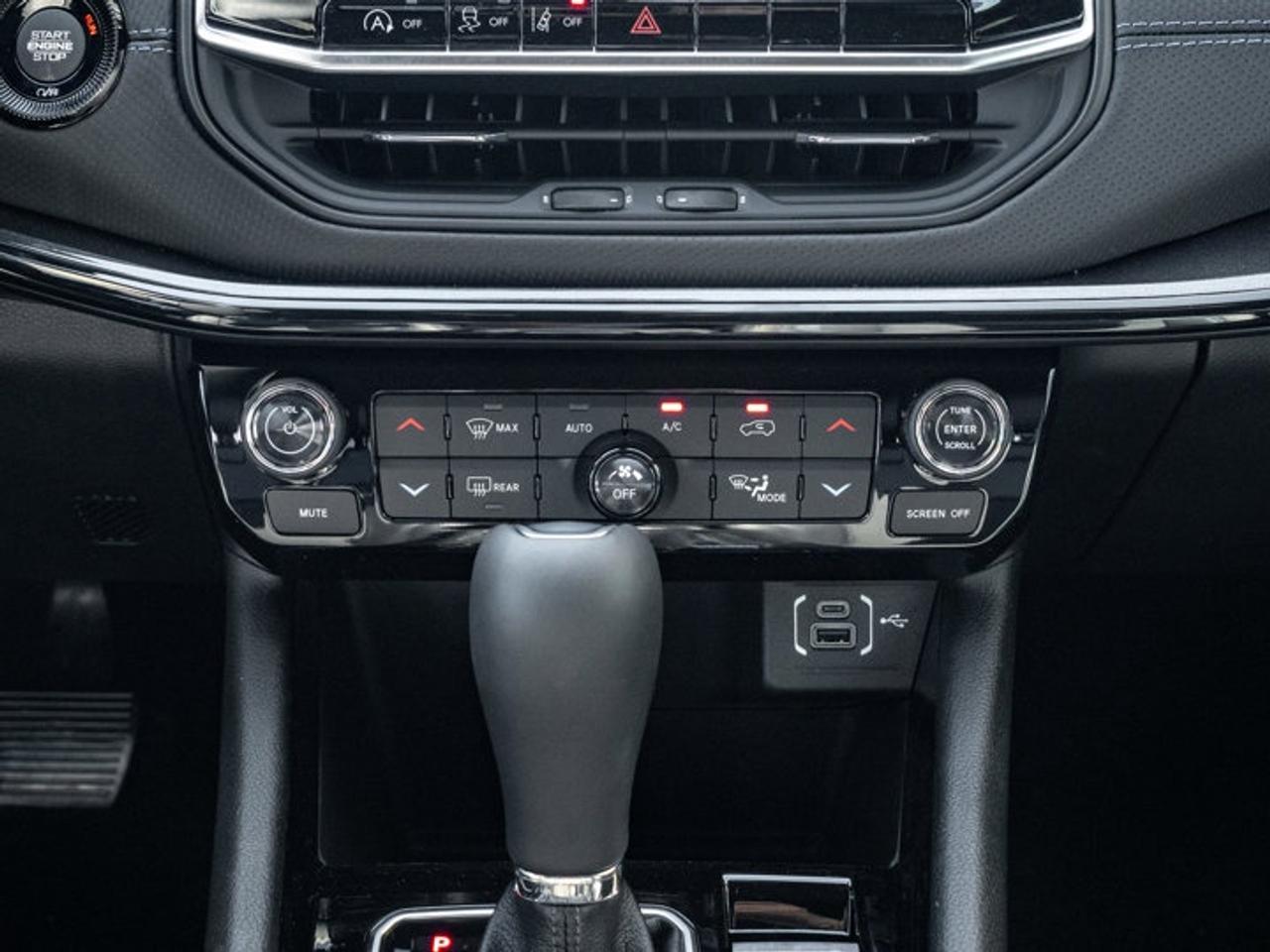 2026 Jeep Compass NORTH Photo