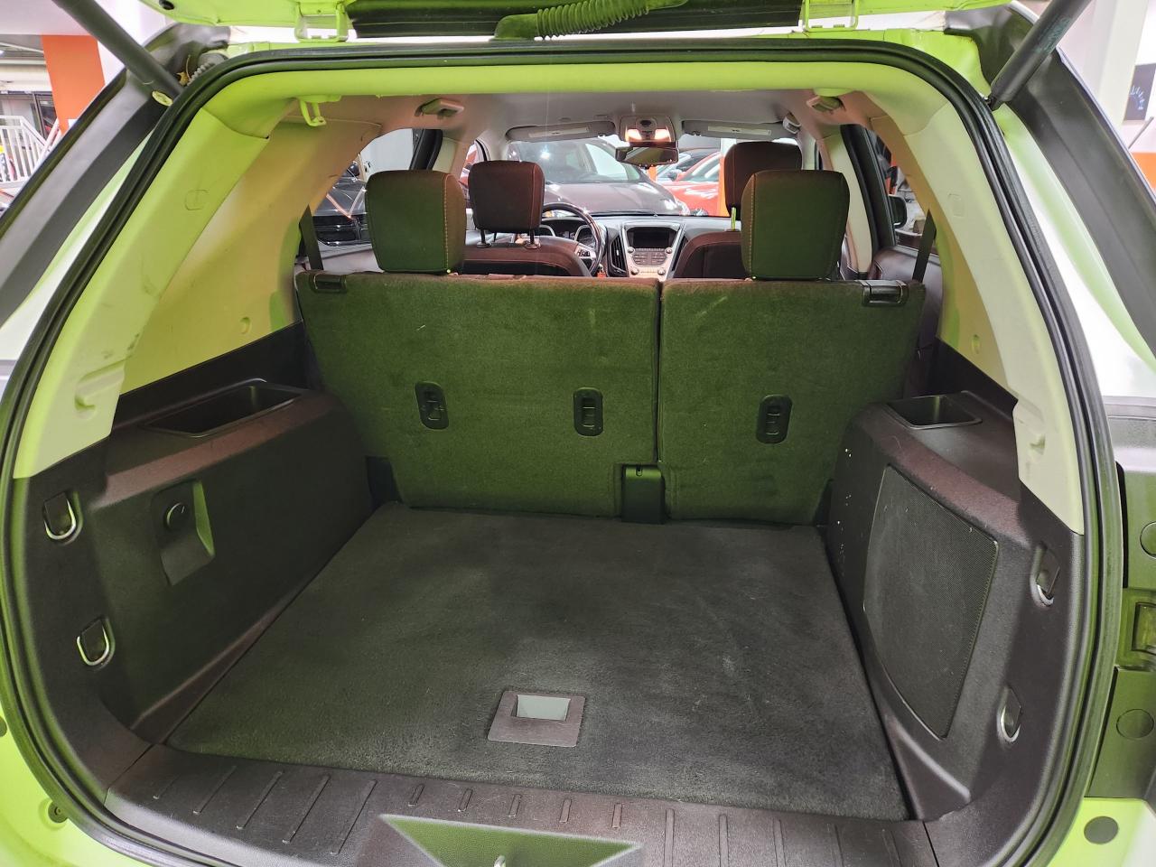 2017 Chevrolet Equinox LT ALL WHEEL DRIVE POWER HATCH HEATED SEATS Photo