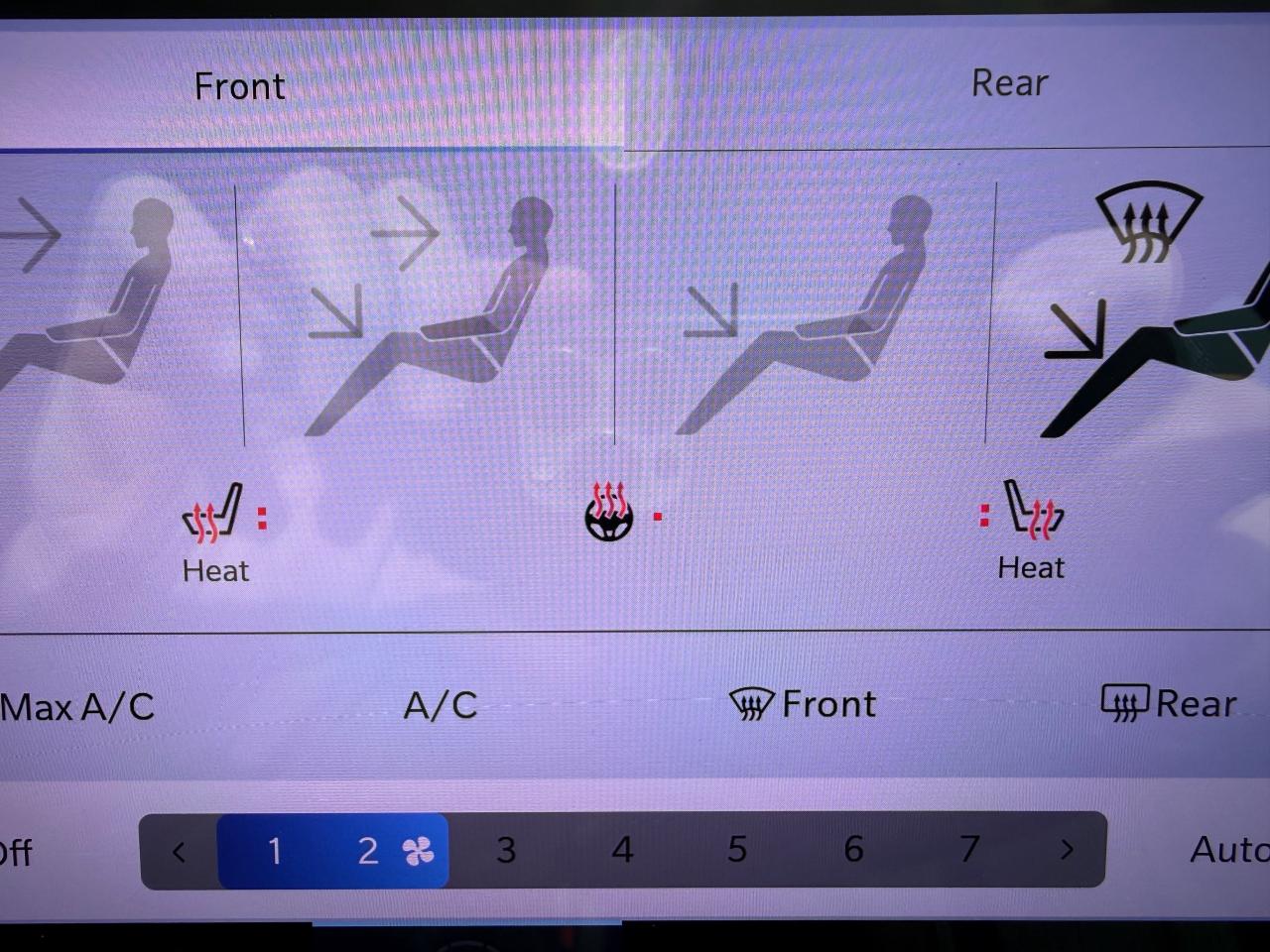 2022 Chrysler Pacifica Touring AWD! AutoStart! Pwr Sliding Doors! Photo