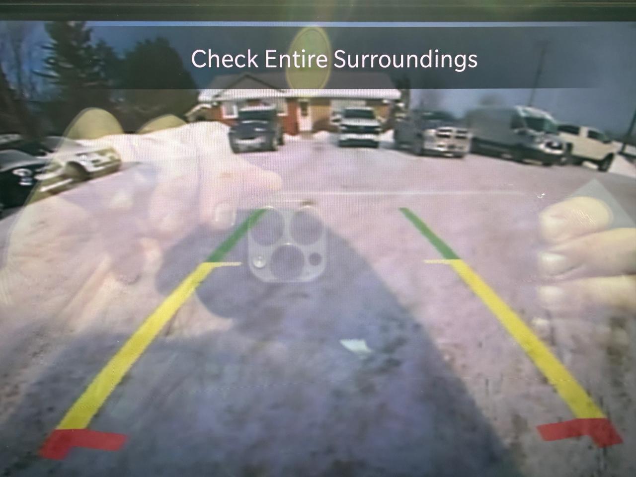 2022 Chrysler Pacifica Touring AWD! AutoStart! Pwr Sliding Doors! Photo