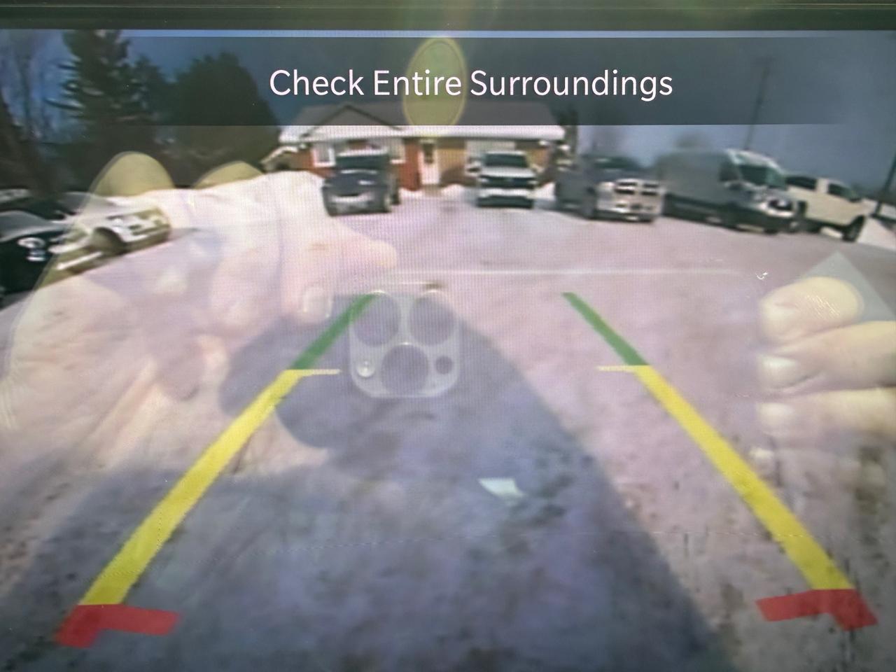 2022 Chrysler Pacifica Touring AWD! AutoStart! Pwr Sliding Doors! Photo