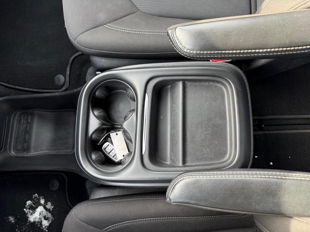 2022 Chrysler Pacifica Touring AWD! AutoStart! Pwr Sliding Doors! Photo