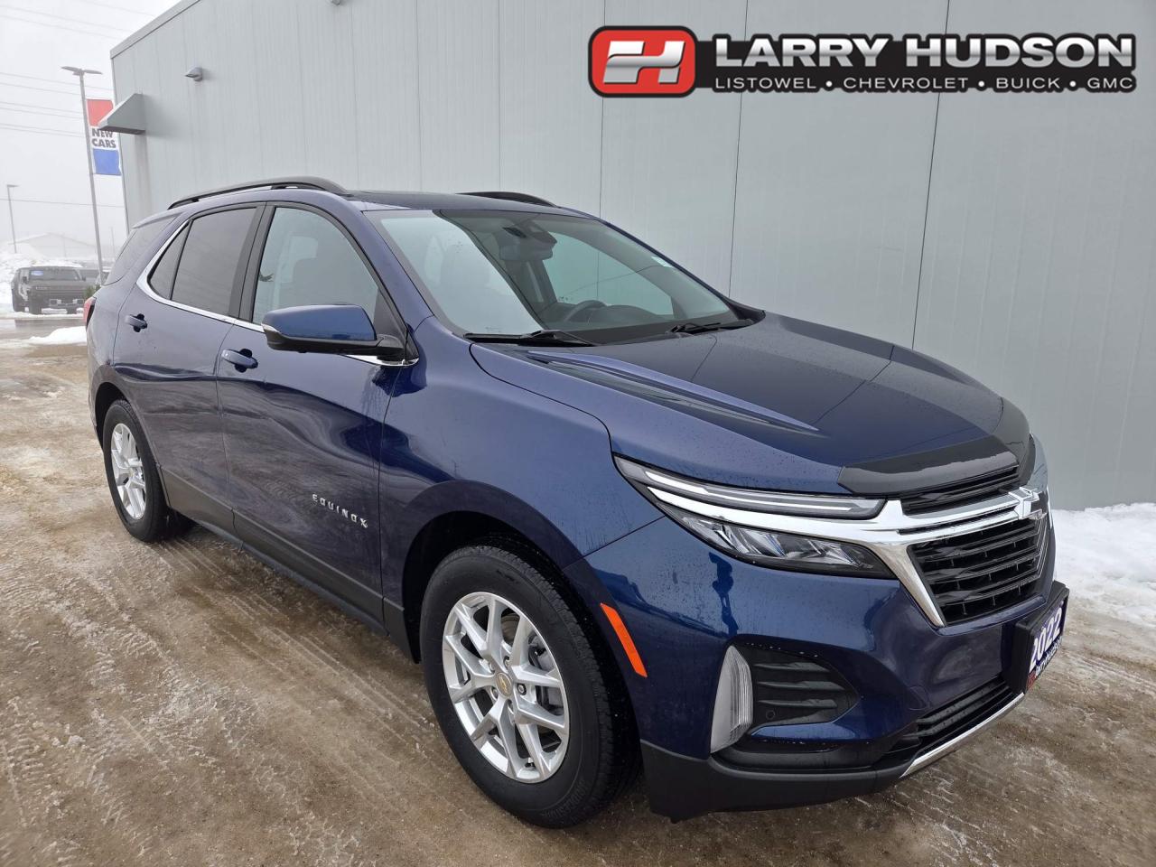 2022 Chevrolet Equinox LT One Owner | Sunroof | Convenience Package | True North | 17" Wheels Photo0