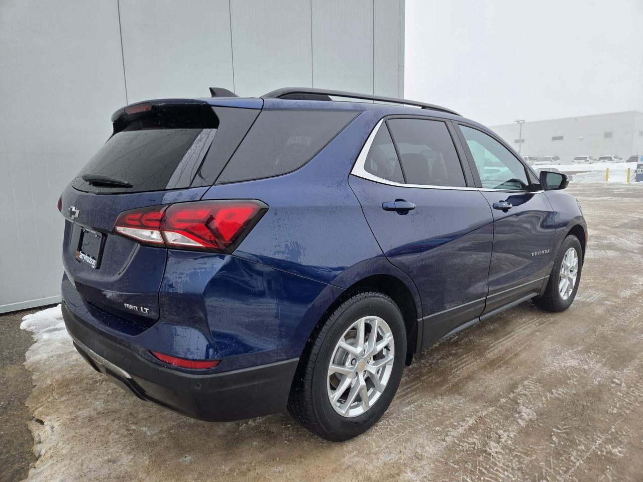 2022 Chevrolet Equinox LT One Owner | Sunroof | Convenience Package | True North | 17" Wheels Photo