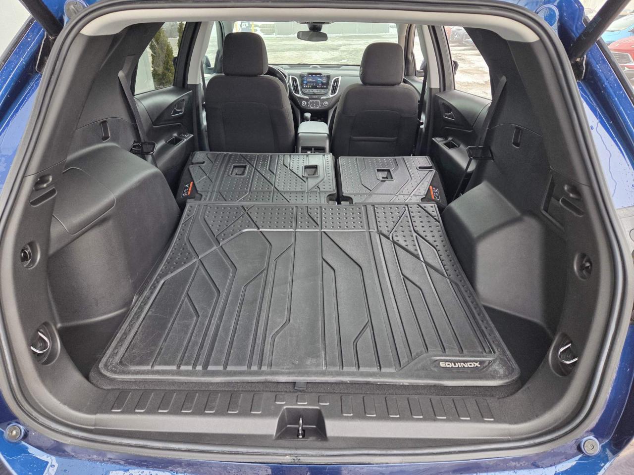 2022 Chevrolet Equinox LT One Owner | Sunroof | Convenience Package | True North | 17" Wheels Photo