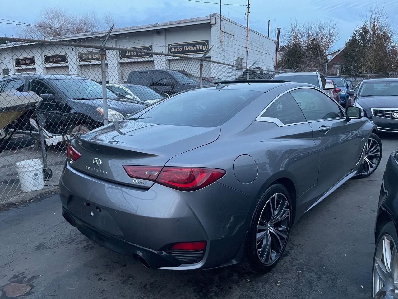 2017 Infiniti Q60 3.0t Premium *SURROUND VIEW CAM, AWD, NAVIGATION* Photo3