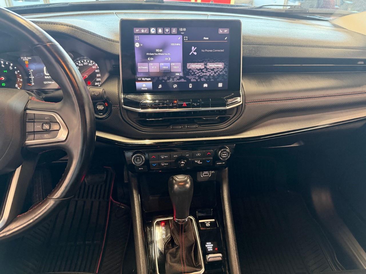 2022 Jeep Compass Trailhawk Photo