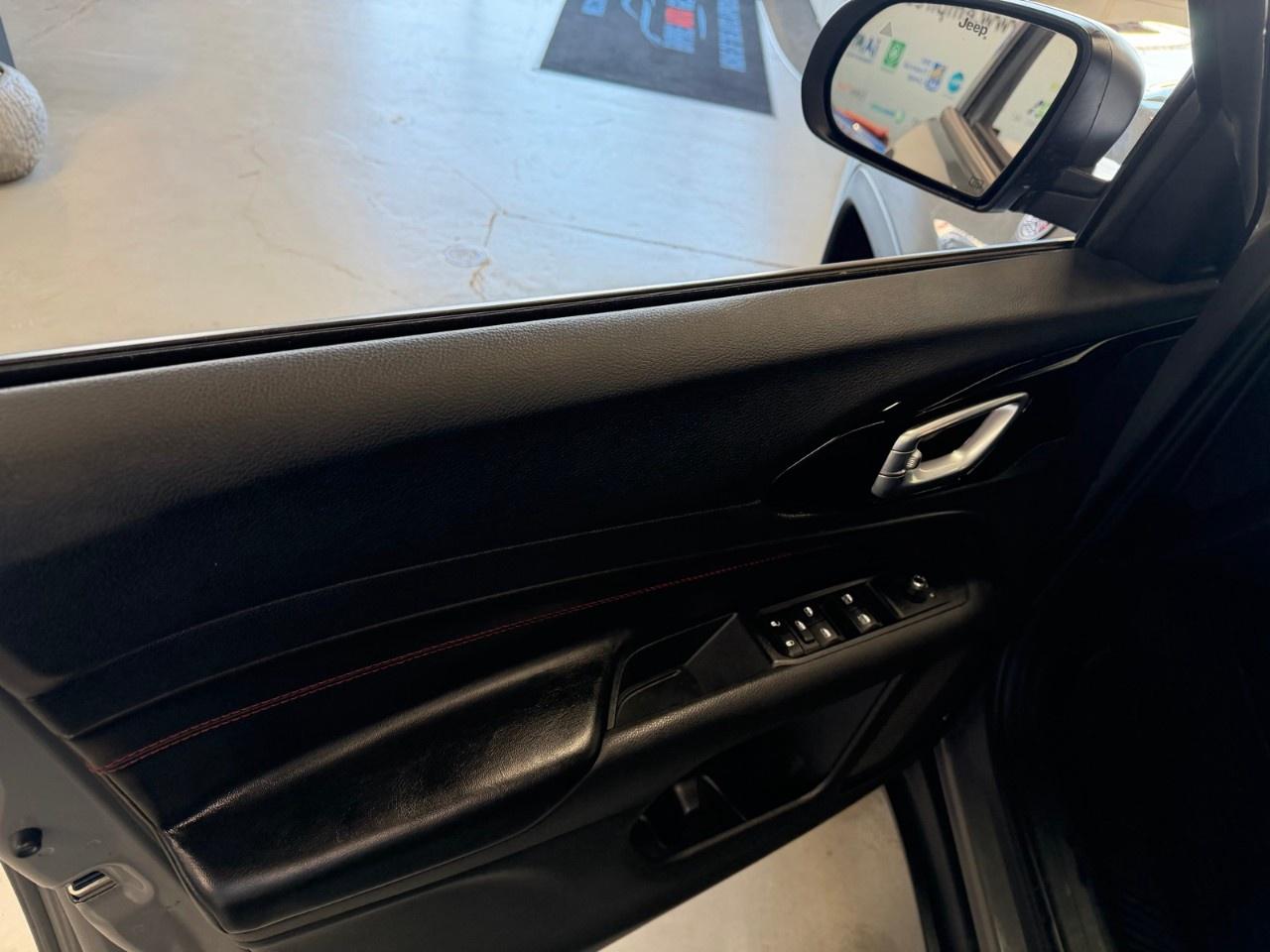 2022 Jeep Compass Trailhawk Photo