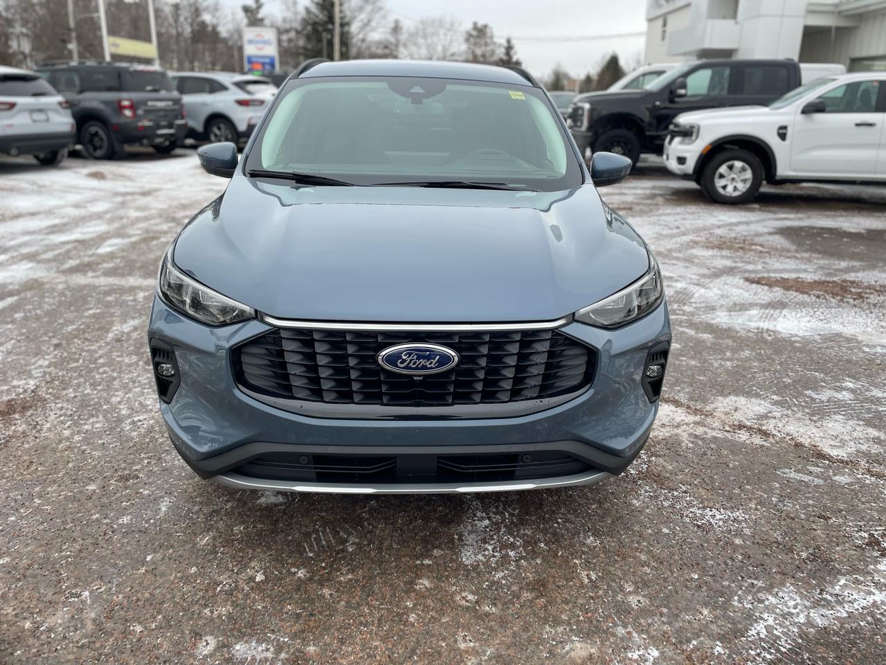 2026 Ford Escape PHEV Photo1