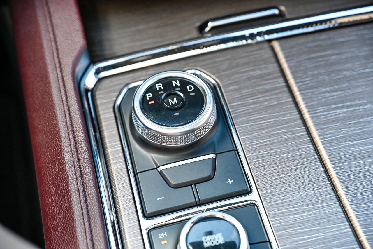 2022 Ford Expedition LIMITED | MAX | 7 PASSENGER | 4X4 | NAVI | LEATHER Photo