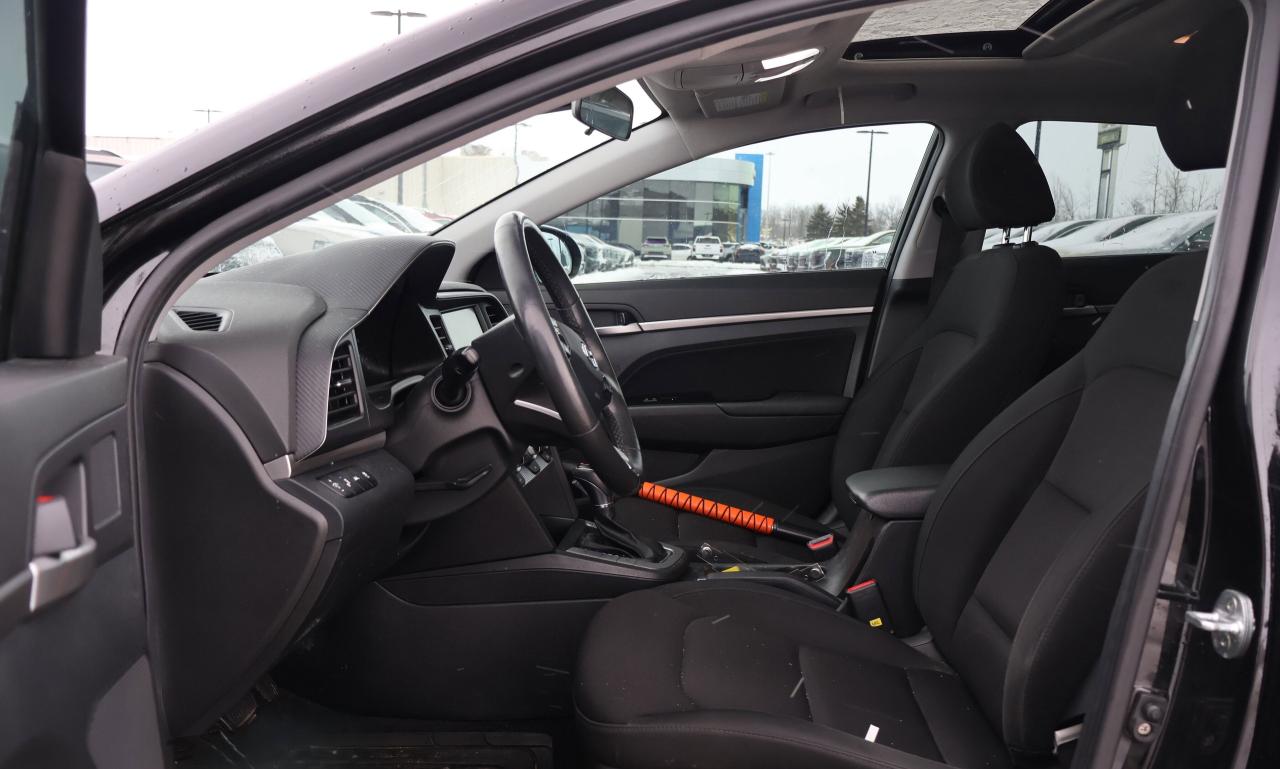 2020 Hyundai Elantra Preferred w/Sun & Safety Package | | Moonroof | Photo