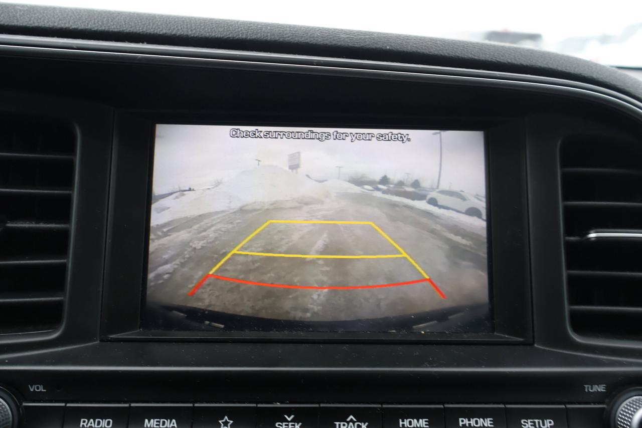 2020 Hyundai Elantra Preferred w/Sun & Safety Package | | Moonroof | Photo