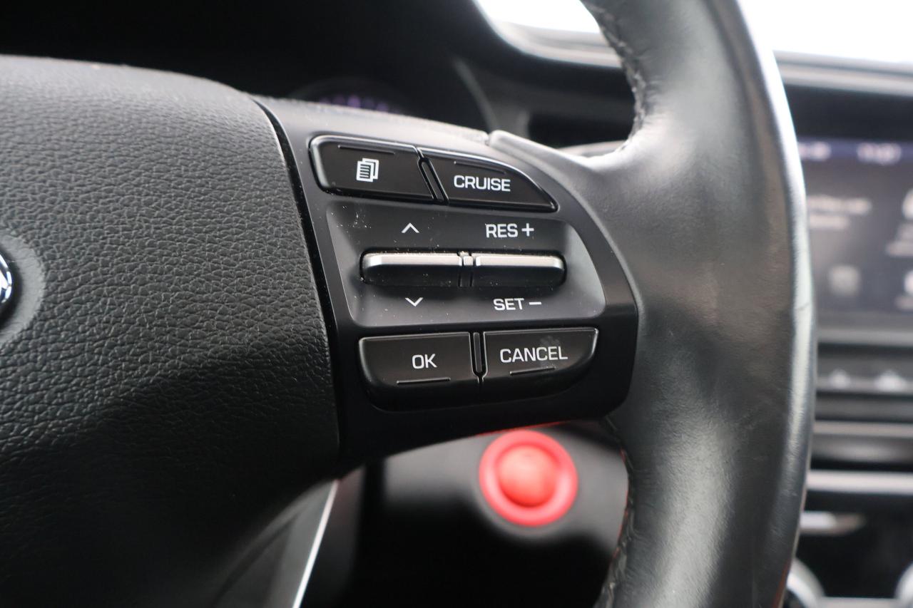 2020 Hyundai Elantra Preferred w/Sun & Safety Package | | Moonroof | Photo