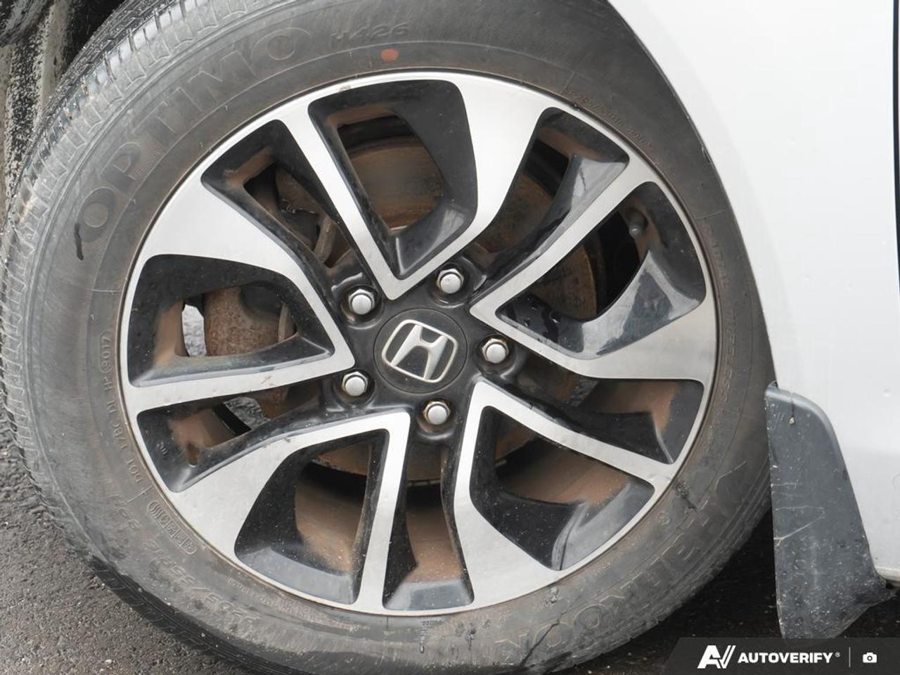 2013 Honda Civic SEDAN Photo