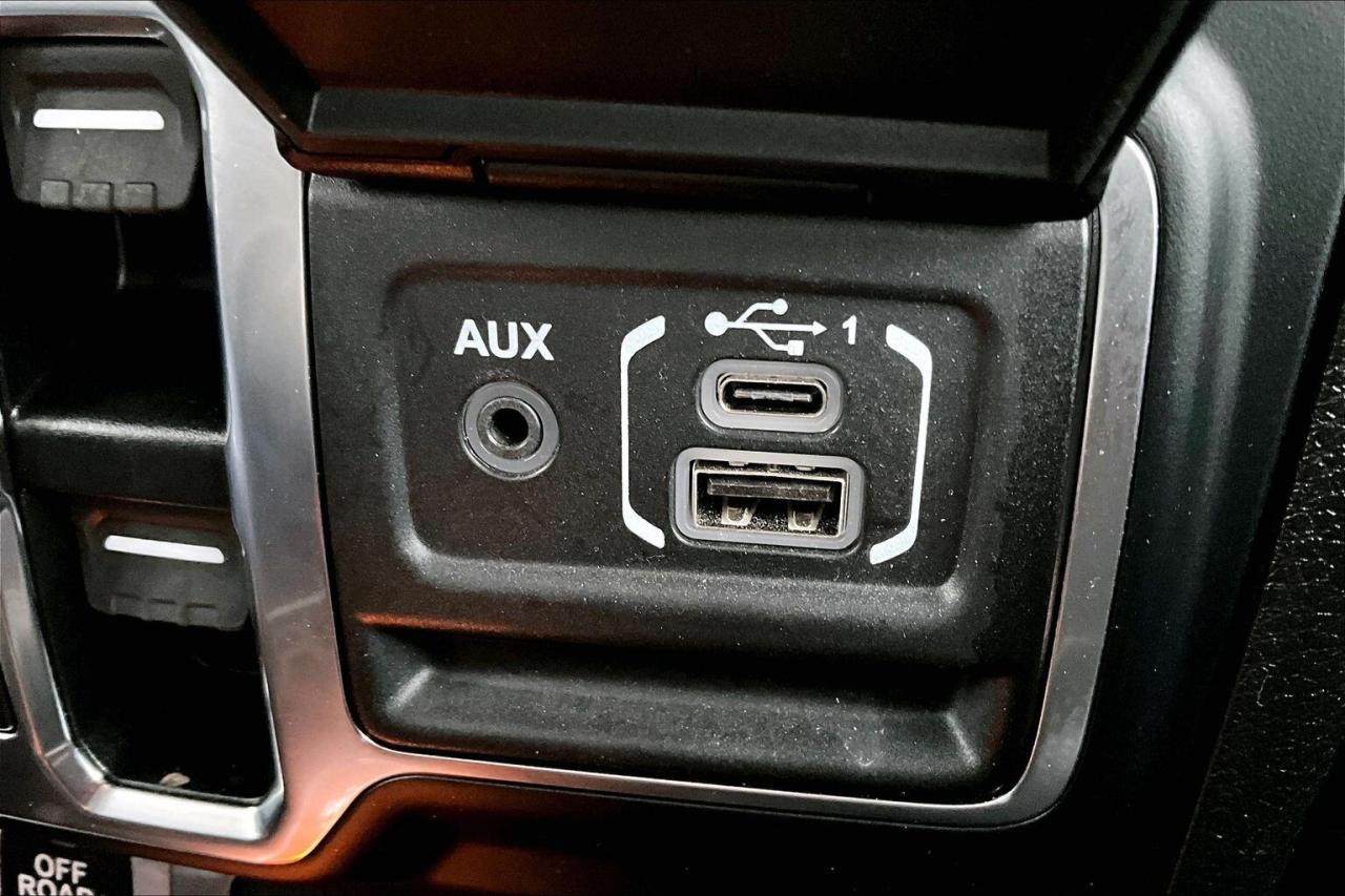 2024 Jeep Wrangler Rubicon X | LOADED | SkyTop | 35" Tires | 4X4 Photo