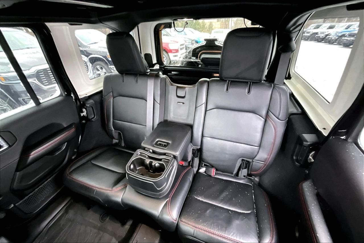 2024 Jeep Wrangler Rubicon X | LOADED | SkyTop | 35" Tires | 4X4 Photo