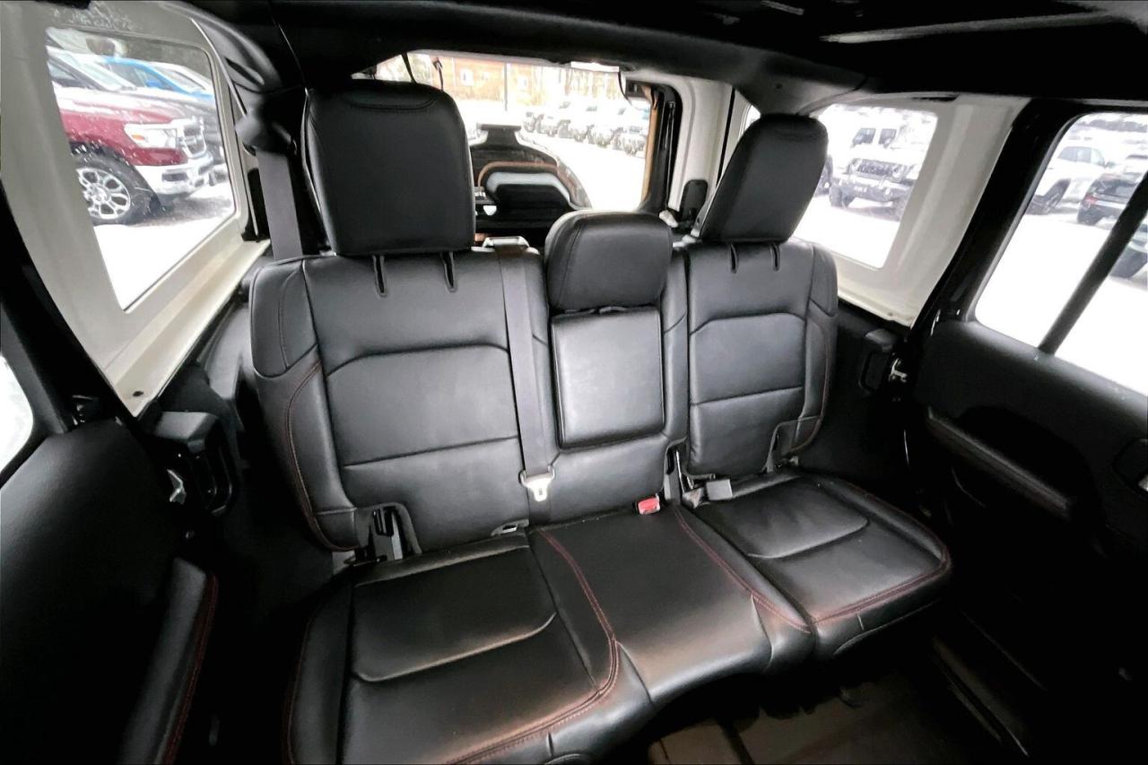 2024 Jeep Wrangler Rubicon X | LOADED | SkyTop | 35" Tires | 4X4 Photo