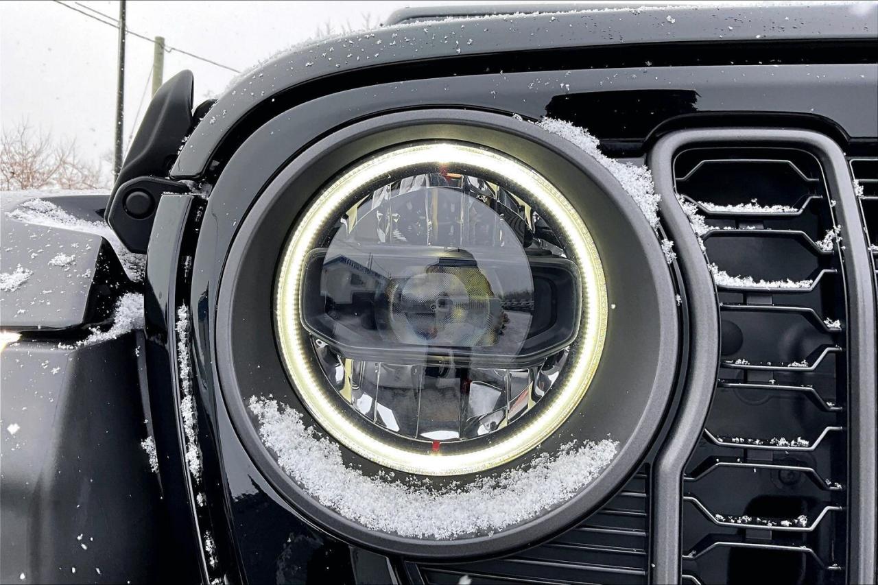 2024 Jeep Wrangler Rubicon X | LOADED | SkyTop | 35" Tires | 4X4 Photo