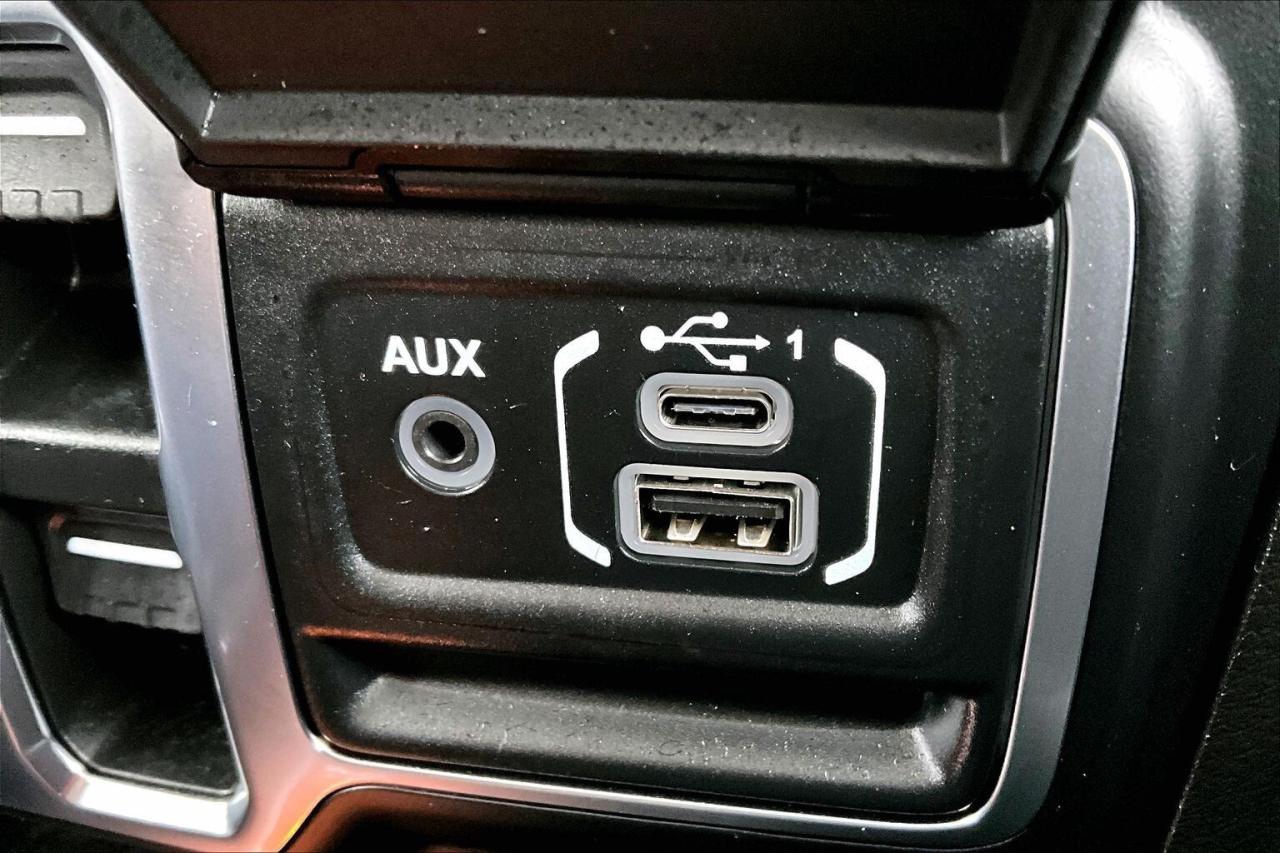 2024 Jeep Wrangler Sahara | Heated Leather | Alpine | Tow Pkg | 4X4 Photo