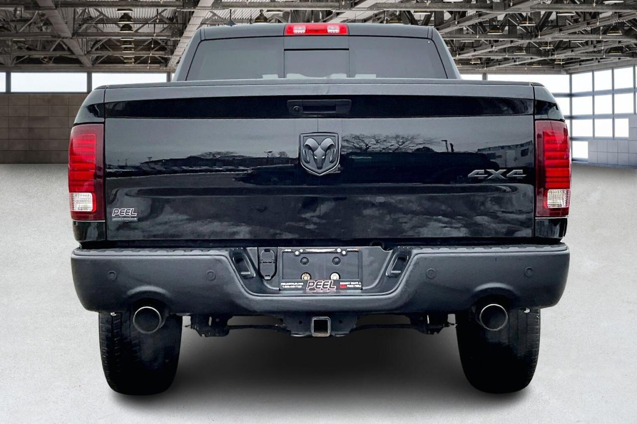 2022 RAM 1500 Classic Warlock Crew V8 |Heated Seats |Alpine |Liner |4X4 Photo3