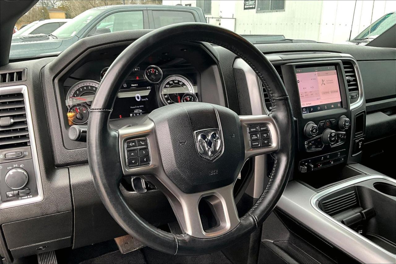 2022 RAM 1500 Classic Warlock Crew V8 |Heated Seats |Alpine |Liner |4X4 Photo