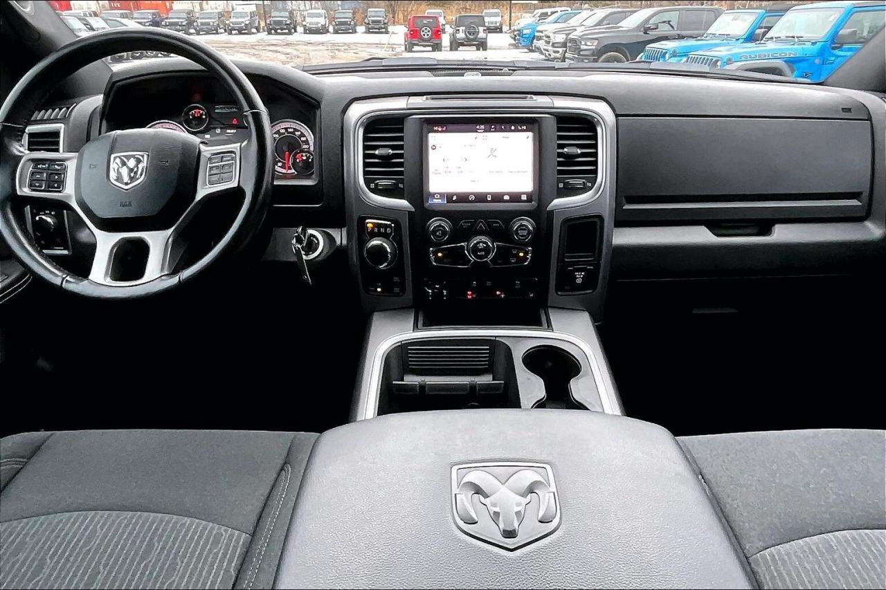 2022 RAM 1500 Classic Warlock Crew V8 |Heated Seats |Alpine |Liner |4X4 Photo